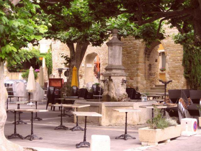 Villedieu  Soleil Et Ombre酒店 外观 照片